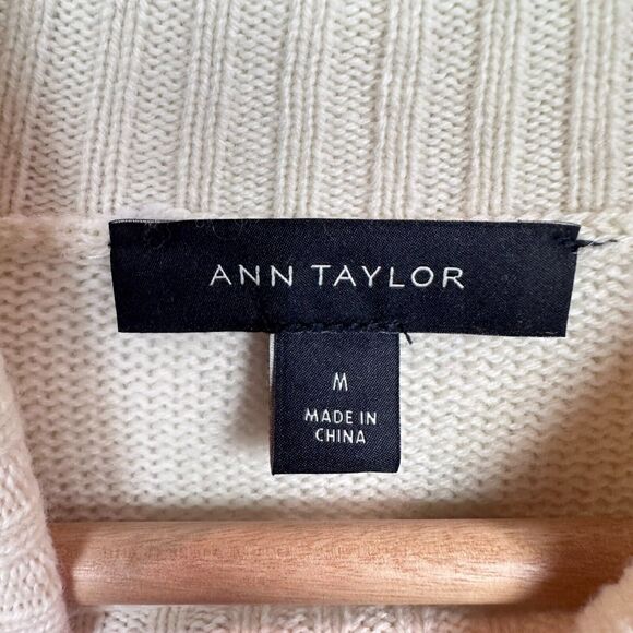 Ann Taylor Wool Cashmere Blend Turtleneck Jumper Sweater Sz M Ivory Cream Knit - Picture 2 of 10